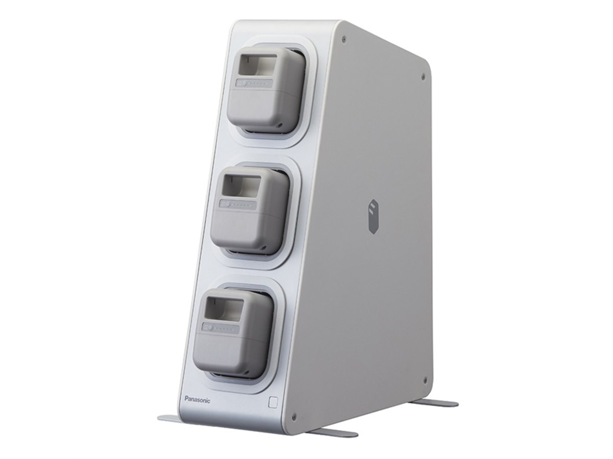 パナソニック バッテリー充電器 3台セット パナソニック、「イーブロック」3台をまとめて充電できる専用