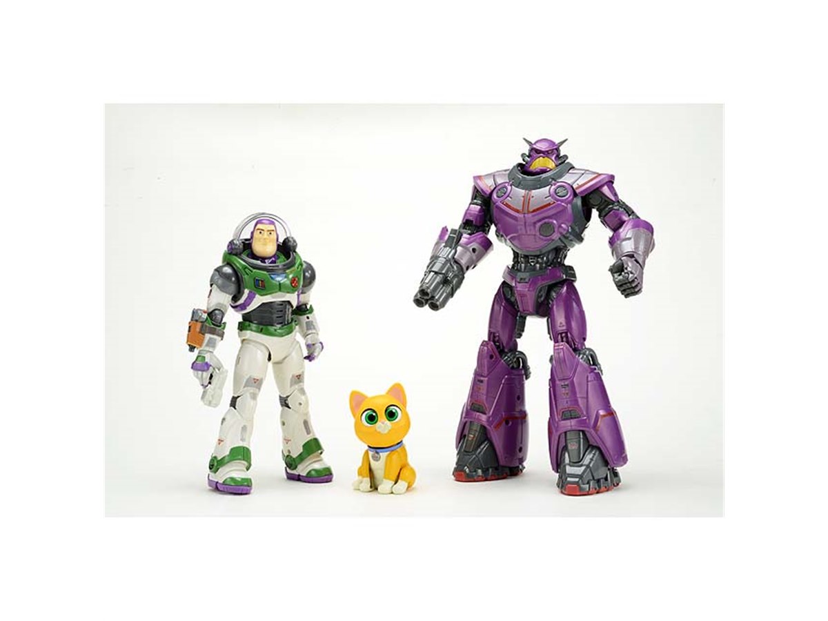 タカラトミー、映画「バズ・ライトイヤー」関連製品を6月に発売 - 価格.com