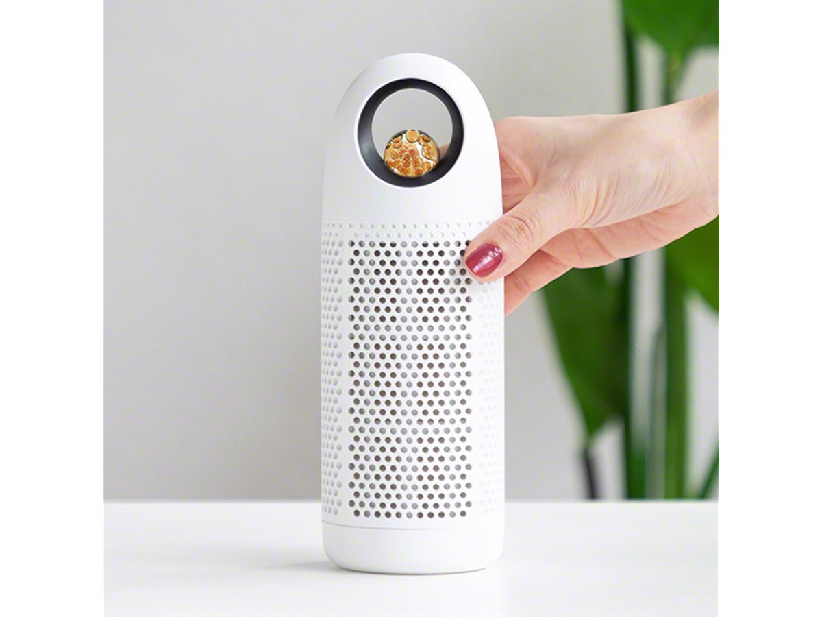 ♥ 新品　スリーアール コンパクト 　除湿機 　カルカラ 乾燥させてくり返し使える、コードレス除湿機「カルカラ」が販売開始