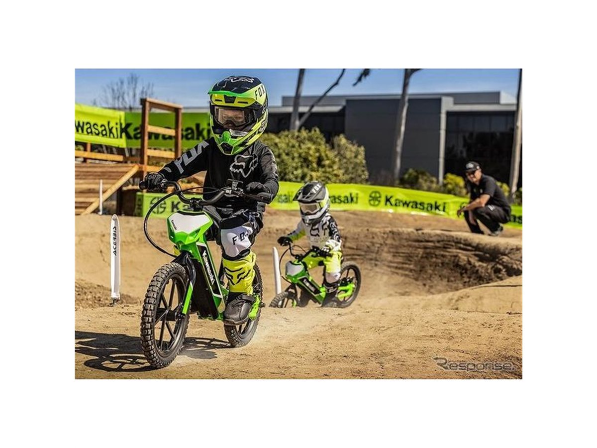 川崎市引き取り限定　幼児用自転車 18インチ カワサキ ブラック トイザらス限定 4歳 5歳 6歳 | おもちゃ