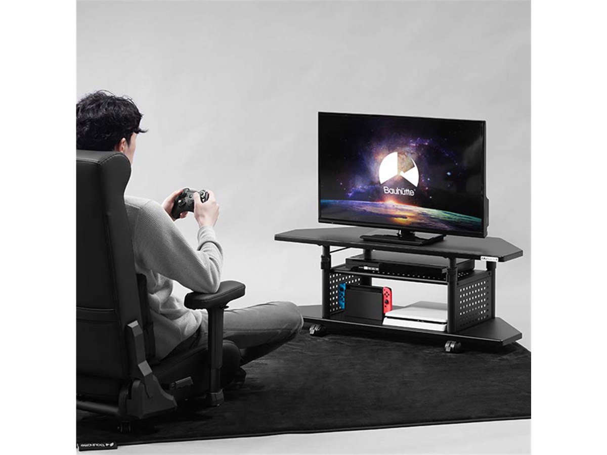 バウヒュッテ、「昇降式テレビ台」で最大40型対応のコーナータイプを