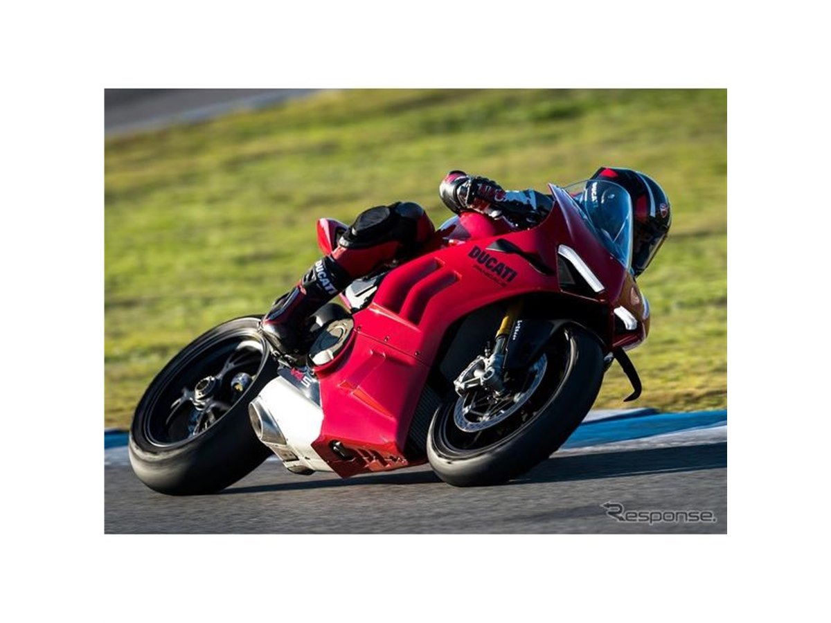 DUCATI パニガーレV4S 2022〜2023モデル ドゥカティ「パニガーレV4」2023モデル公開 電子制御の