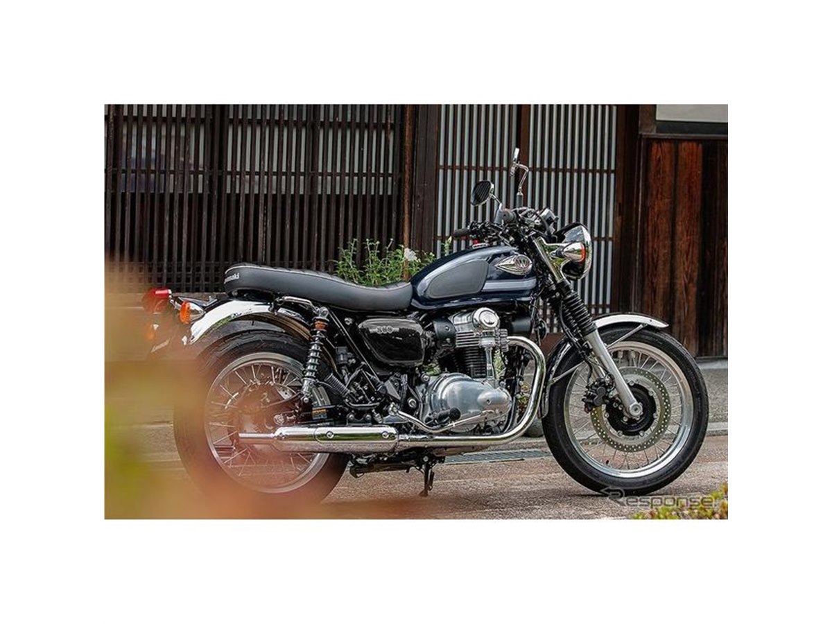 カワサキ W800シリーズ、新グラフィックスを設定 8月10日より