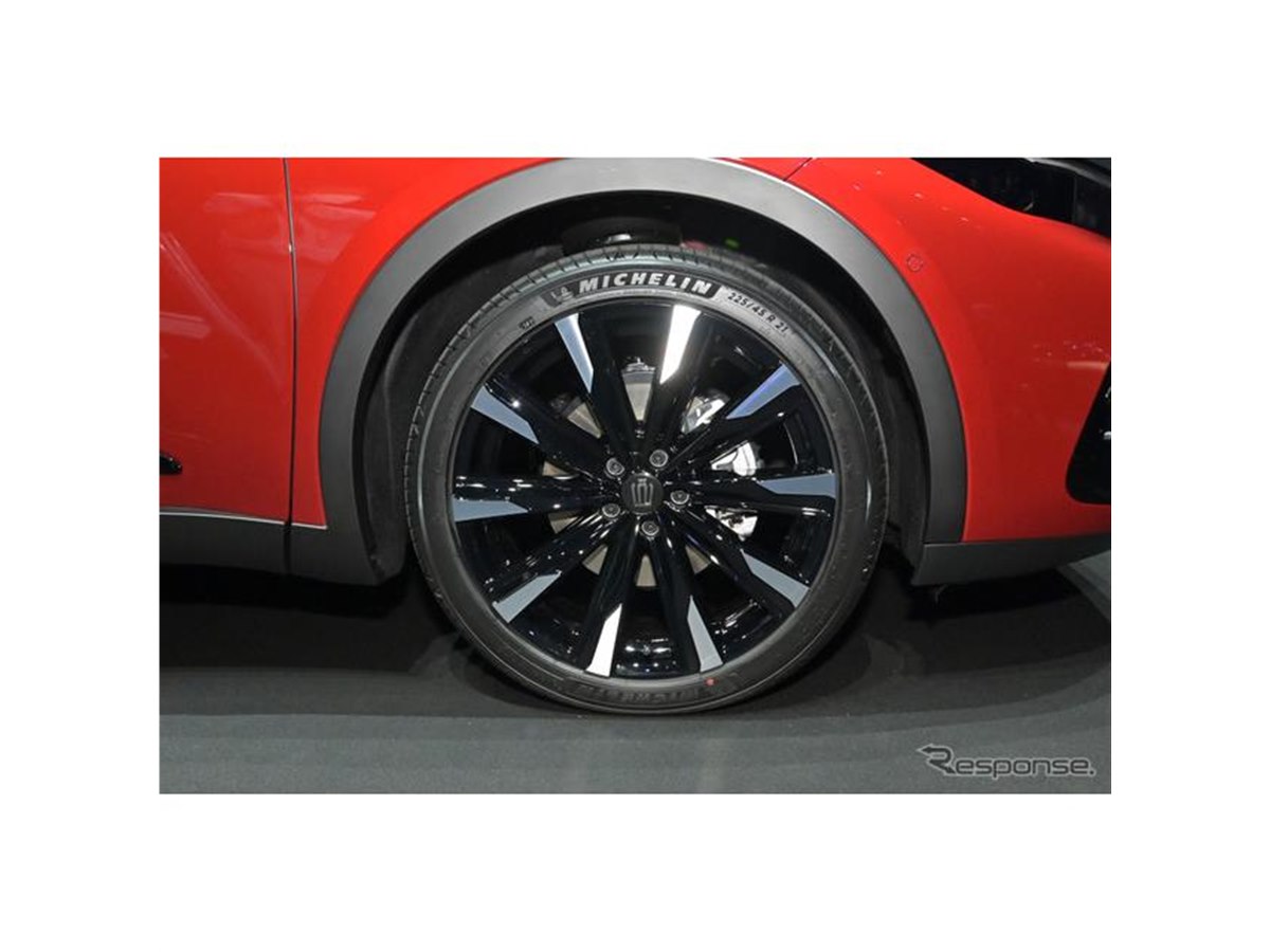 MICHELIN e・PRIMACY 235/45R21 のパーツレビュー | クラウン