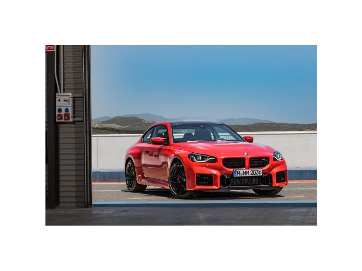 最高出力460PSのコンパクトクーペ 新型「BMW M2」がデビュー - 価格.com