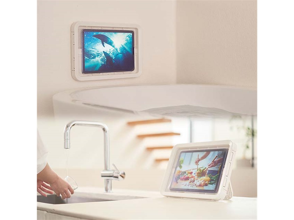 リズム、お風呂の壁に磁石で張り付くタブレット専用防水ケース