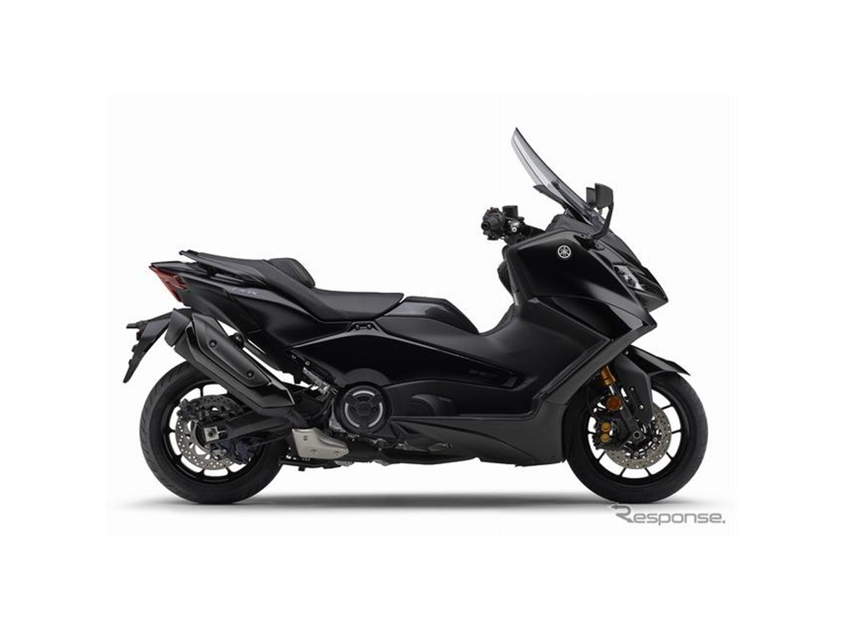 ATスポーツ『TMAX560』2023年モデルは、新カラー2色追加でシブく