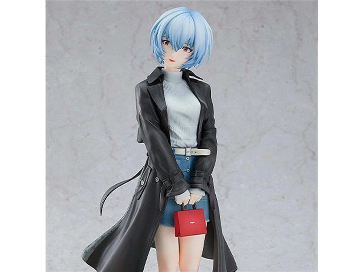 グッドスマイルカンパニー エヴァ　新劇場版　綾波レイ　Red Rouge Amazon | ヱヴァンゲリヲン新劇場版 綾波レイ Red Rouge 1/7