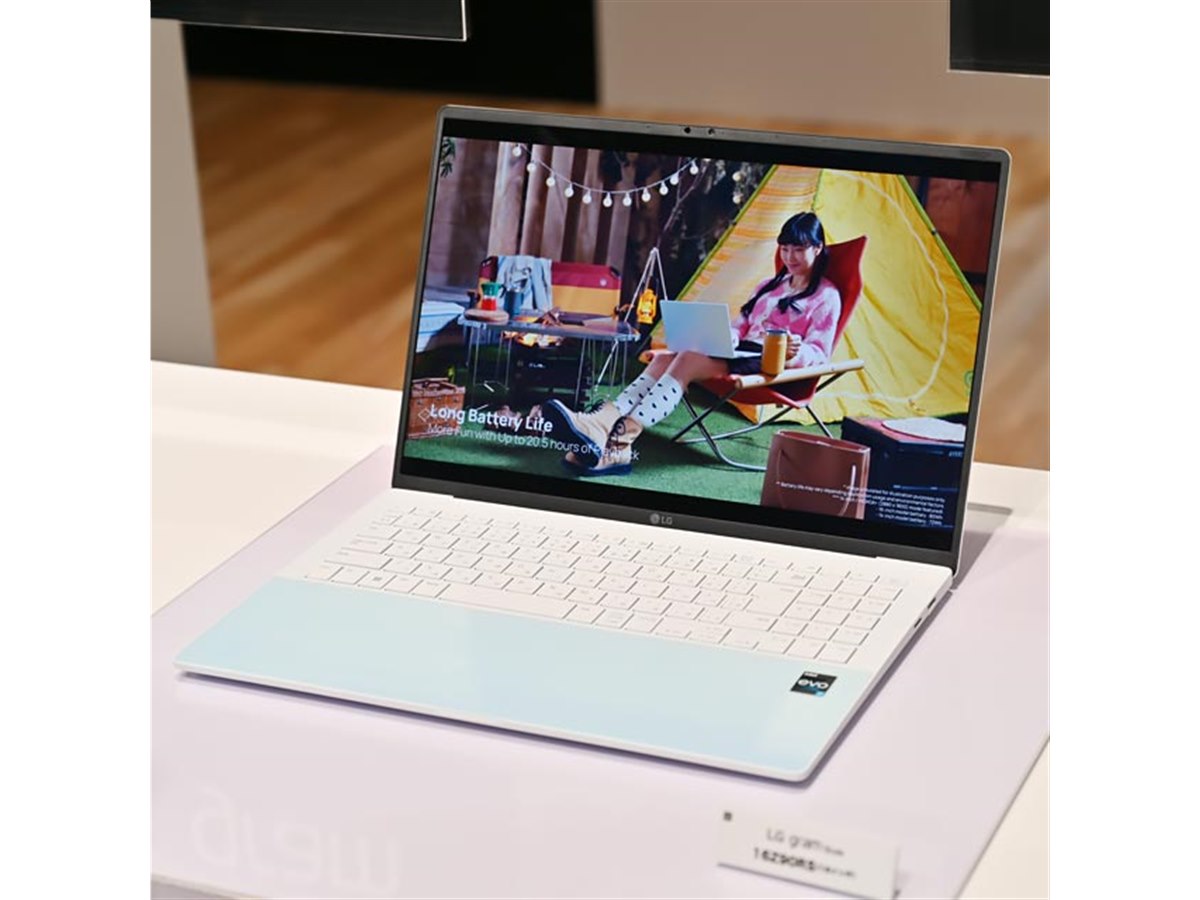 LG ノートPC ホワイト 20230315183535_507_.jpg
