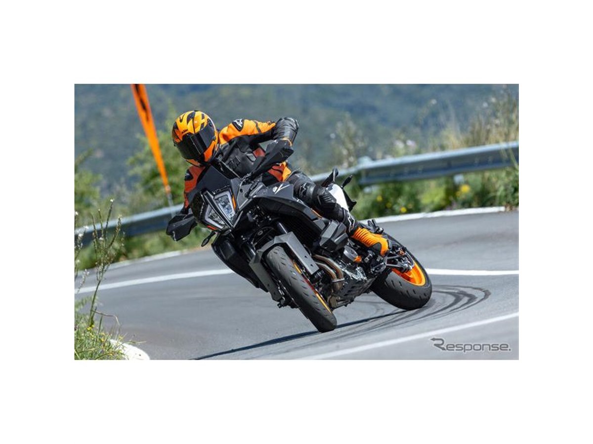KTM、新型スーパーモタード「890SMT」発売へ…価格は179万9000円 - 価格.com