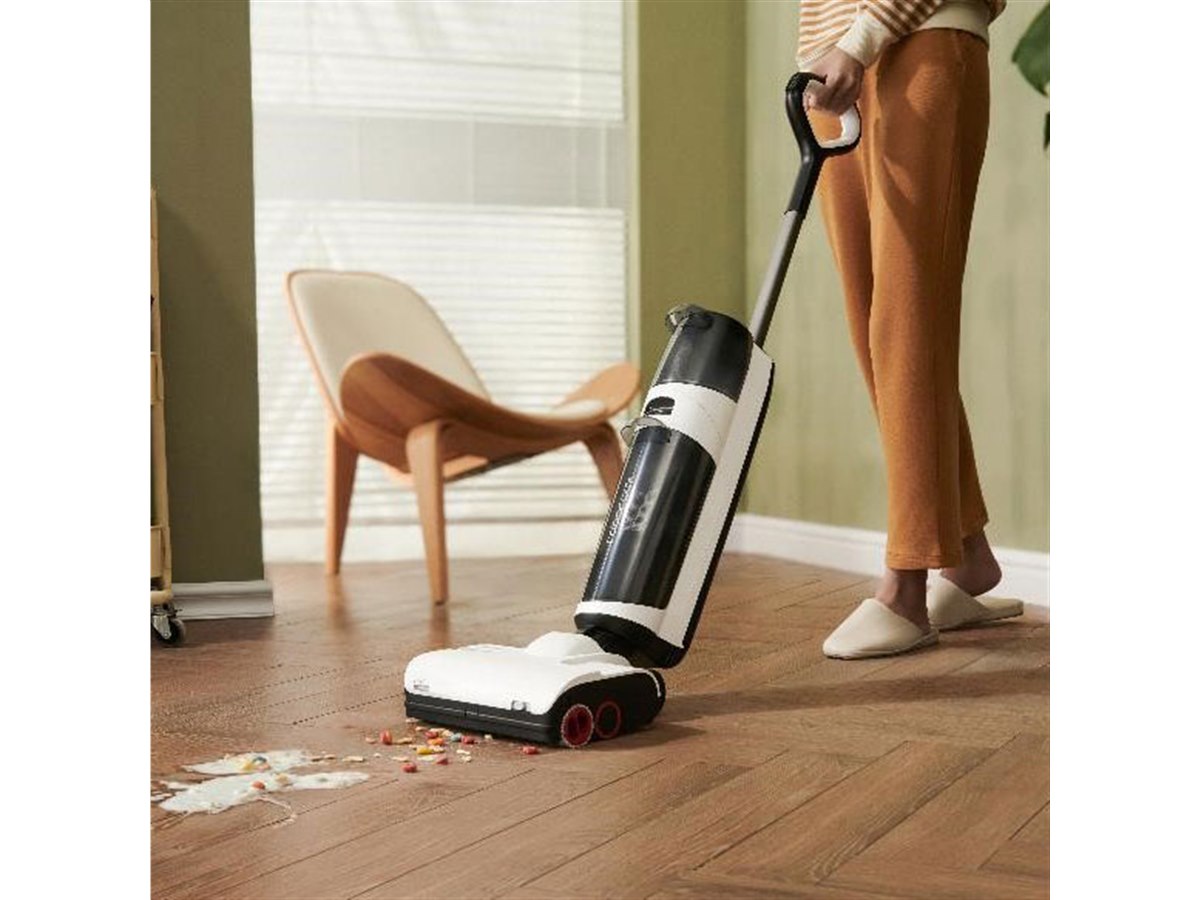 17000Paのスティック型水拭き掃除機「Roborock Dyad Pro