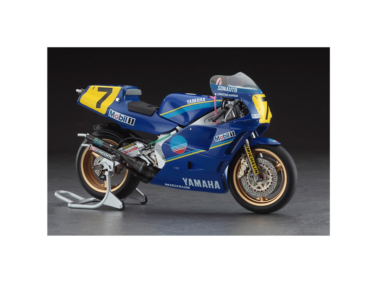 ハセガワ、クリスチャン・サロンの1988年「ヤマハ YZR500」が1/12プラモデルに - 価格.com