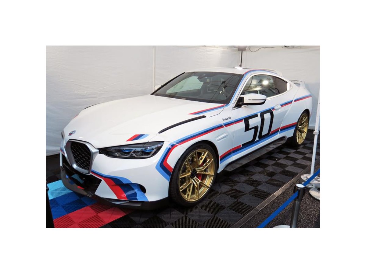 スタディが「BMW 3.0 CSL」を日本初公開 BMW Mの創立50周年を祝う貴重 