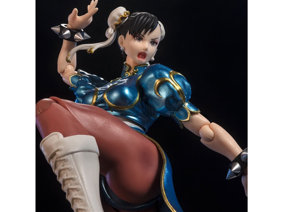 ストリートファイター」春麗が立体化、クラシックコスチュームを