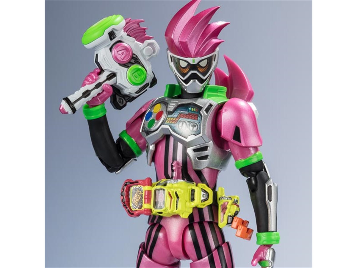 SHFiguarts 仮面ライダーエグゼイド アクションゲーマーレベル2 仮面ライダーエグゼイド」アクションゲーマーレベル2がS.H.