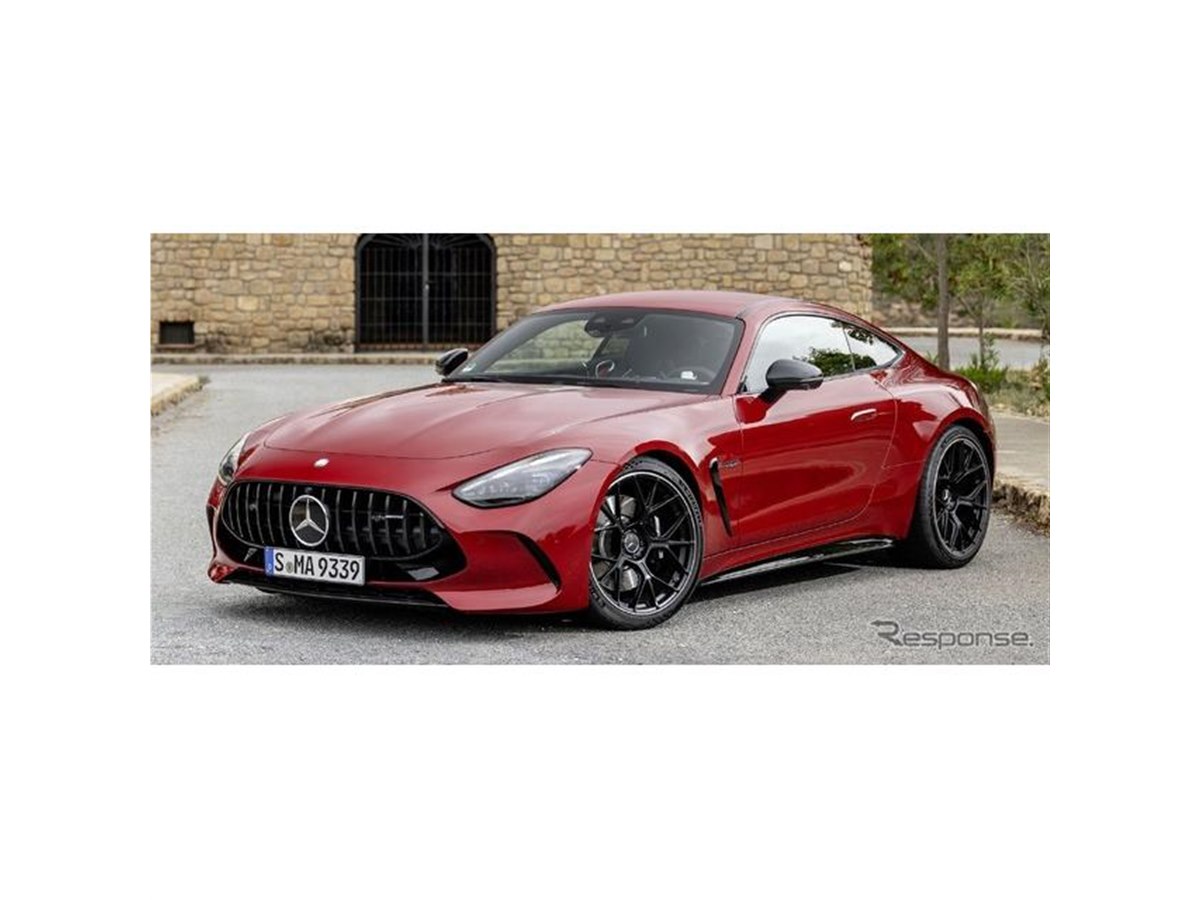 メルセデスAMG GT 新型、585馬力の高性能2ドアクーペ…新写真を公開
