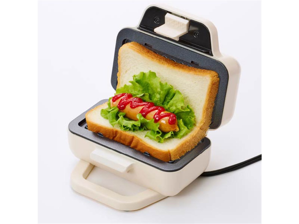 ユアサプライムス、食パン1枚で焼けるホットサンドメーカー「YO-HS500E