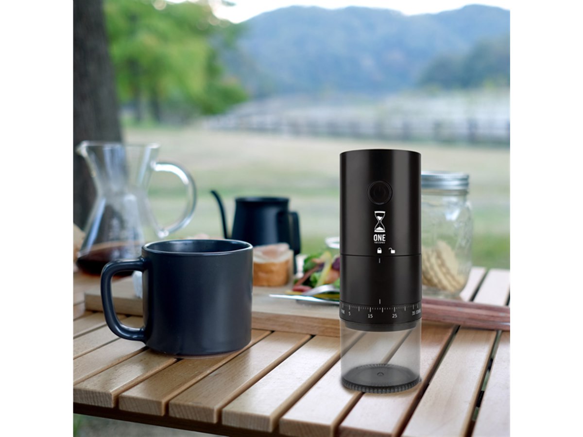 【新品未使用】コーヒーミル 電動 コーヒーグラインダー 38段階で粒度調整できる充電式「リンクス 電動コーヒーミル」、3,580円