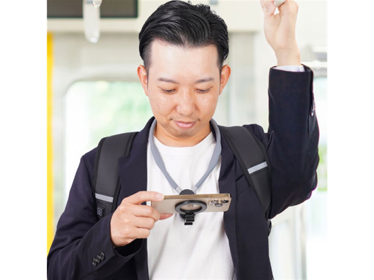 リーナベル　お誕生日記念　スマホ首かけホルダー 即日❣️リーナベル お誕生日記念 スマホ首かけホルダー - メルカリ