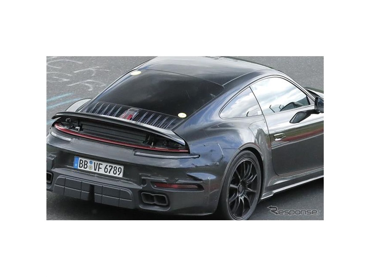 ワイドだけどマッチョじゃないポルシェ『911』、謎のプロトタイプは噂