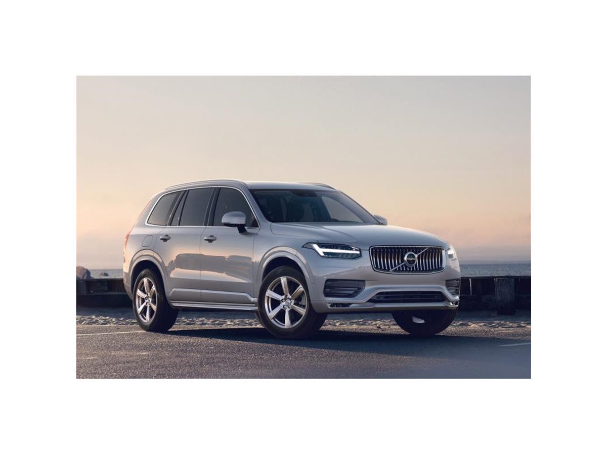 ボルボが「XC90」の一部仕様と価格を変更 グレード名もリニューアル