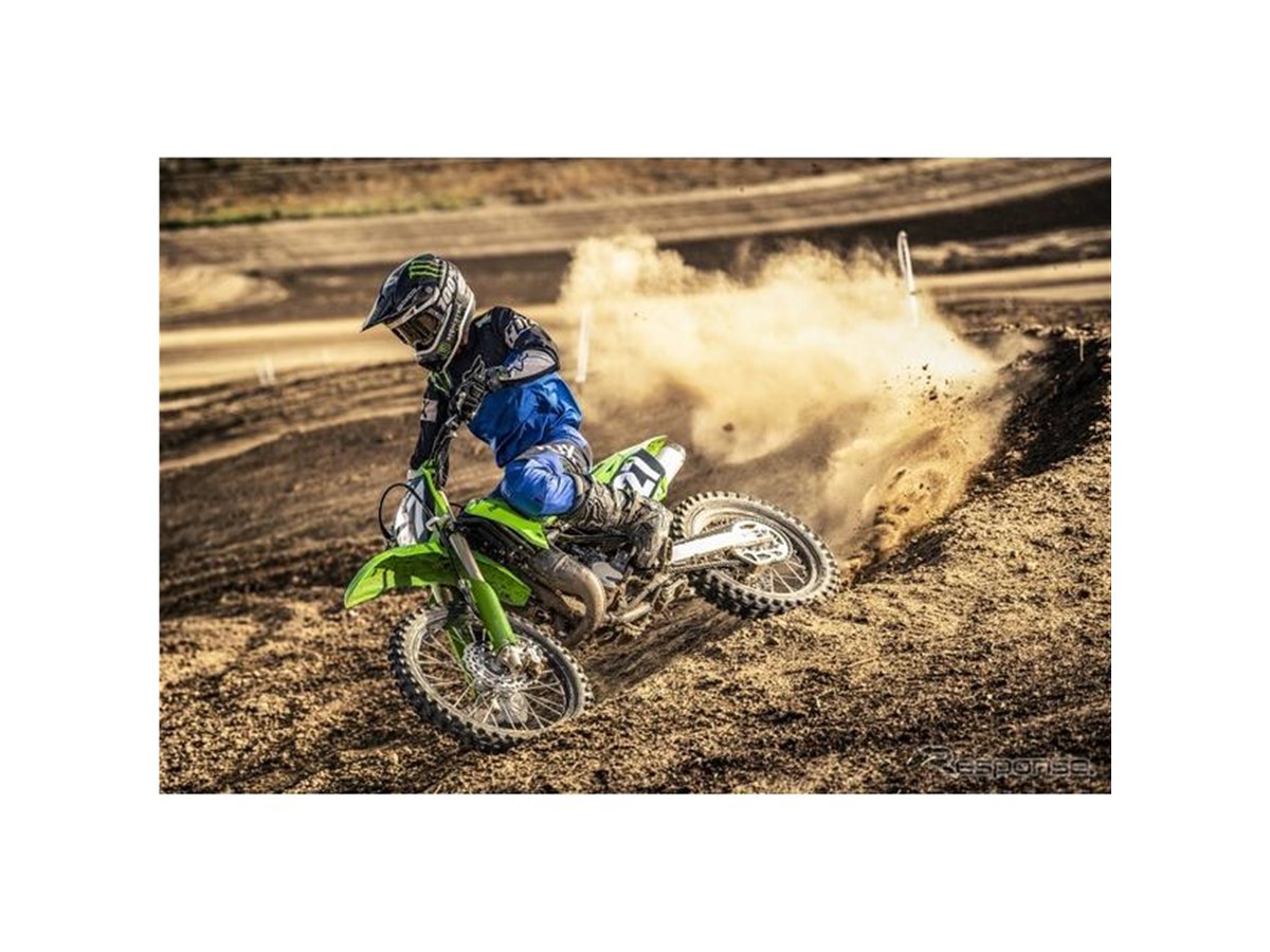 カワサキのオフロード競技用モデル『KX/KLX』改良新型、7車種を発表