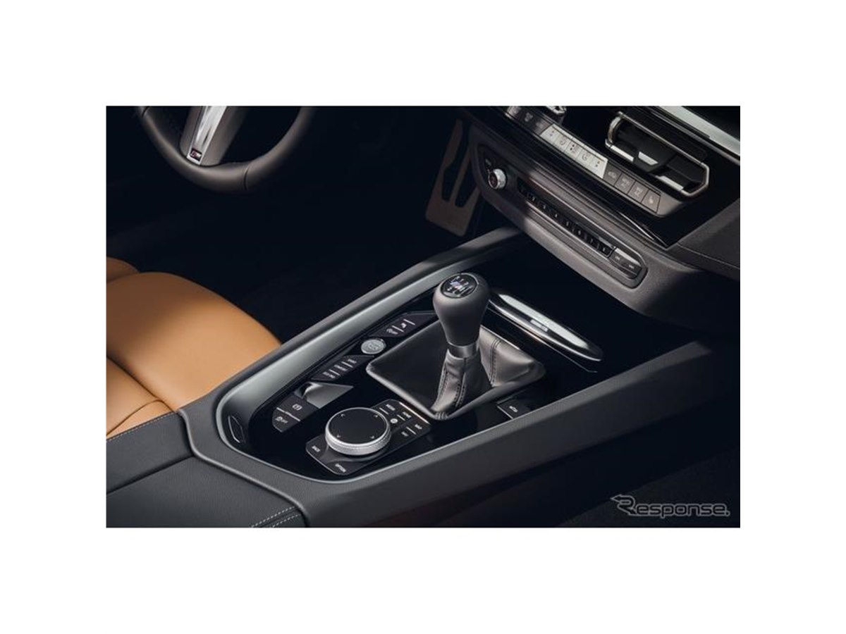 BMW『Z4 M40i』初の6速MT登場、「ピュア・インパルス」の新写真 - 価格.com