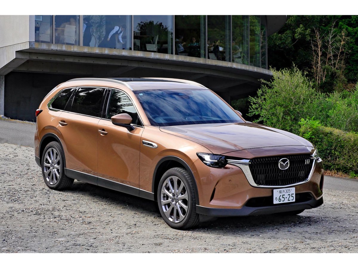 マツダが3列シートの新型SUV「CX-80」を発売 充実した装備を誇る新たな