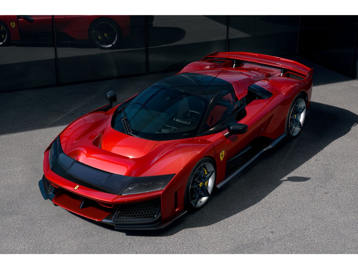 フェラーリが新たな“スペチアーレ”「F80」を世界初公開 - 価格.com
