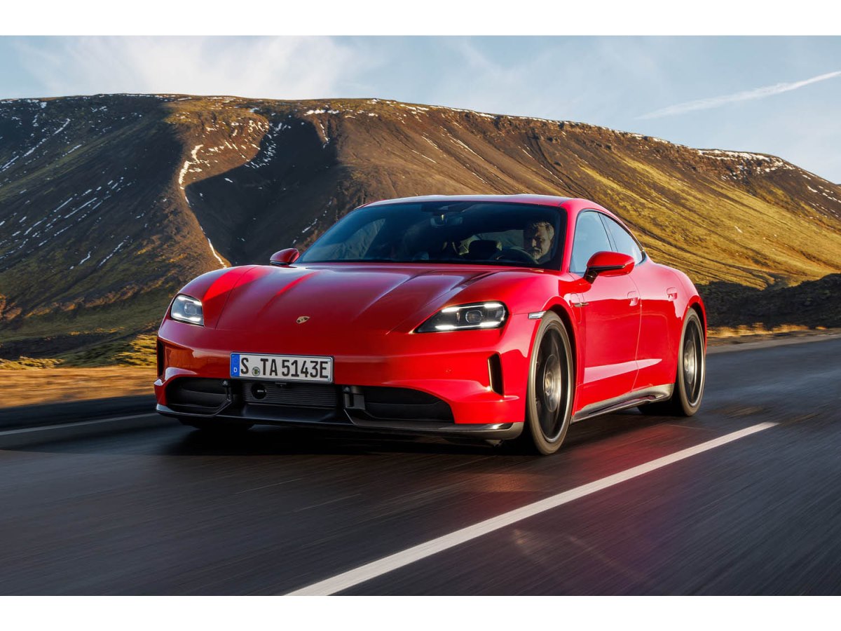 ポルシェ・タイカンGTS」の改良モデルと新グレード「タイカン4