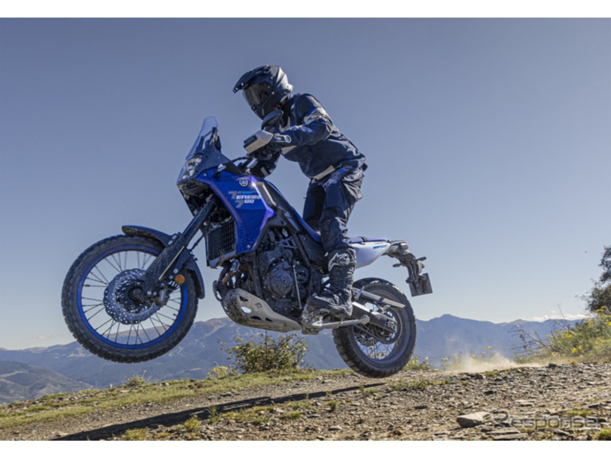 テネレ700(2025)純正ノーマルシート YAMAHA TENERE700 2025 テネレ700 純正ノーマルシート 新車外し