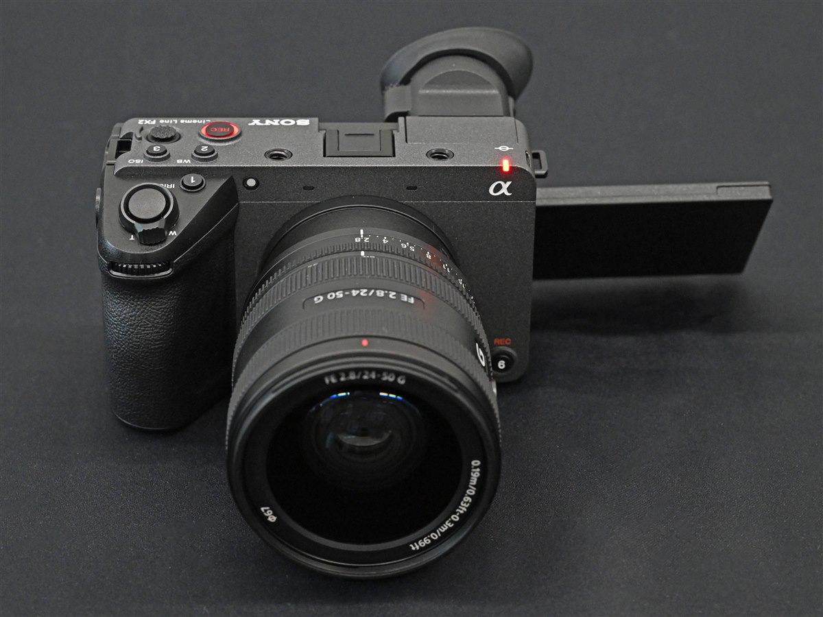 SONY FX2 （Cinema Line） ソニー、チルト式EVF搭載のシネマカメラ「FX2」を発表〜FXシリーズ