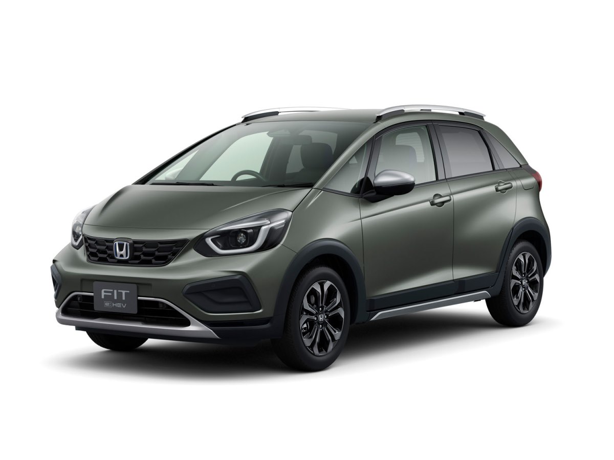 ホンダ・フィット」一斉値上げ 「クロスター」は一部カラーを変更