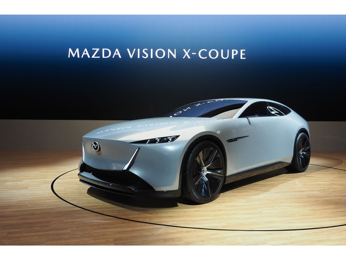 マツダが「ビジョンXクーペ」「ビジョンXコンパクト」と新型「CX-5」を