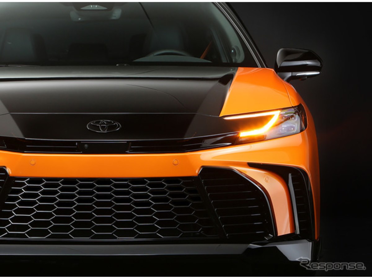 逆輸入候補!?」カッコよすぎる『カムリ』がSNSで話題に、SEMAで公開