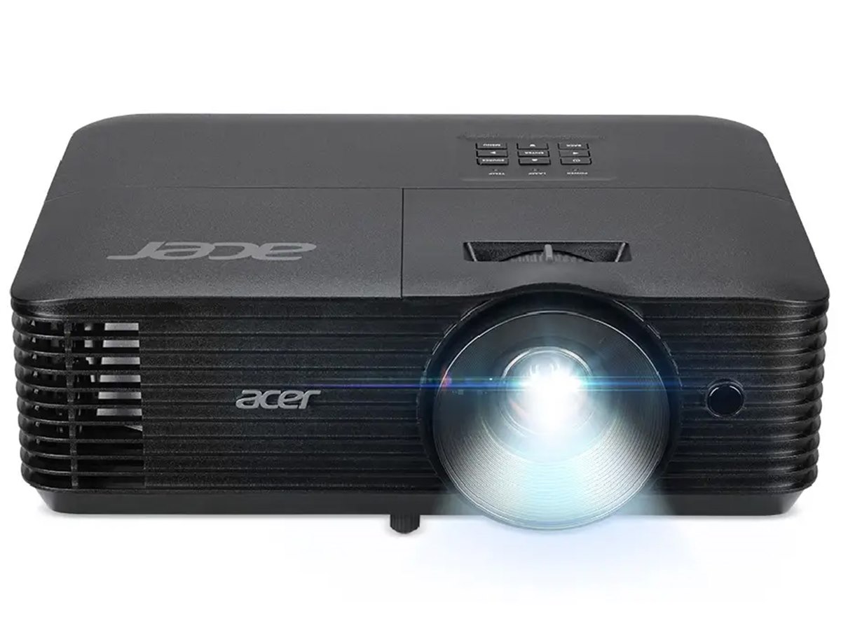 エイサー、300型画面まで投写できるDLP方式のプロジェクター4機種