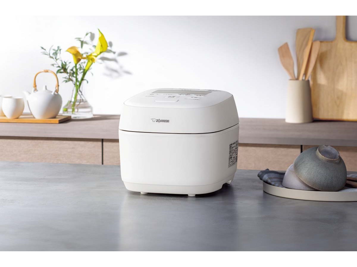 炎舞炊きの象印☆圧力IH炊飯器 【NW-US07◇4合炊き】 ZOJIRUSHI 圧力IH炊飯ジャー 炎舞炊き 絹白 NW-US07-WZ [4合 /圧力IH] 象印