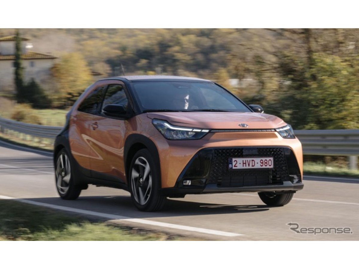 トヨタのAセグ初のハイブリッド車に、小型SUV『アイゴX』改良新型を