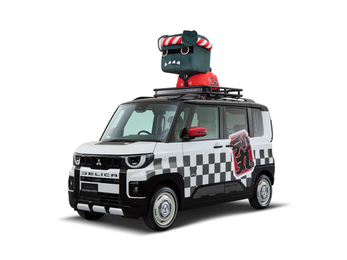三菱が「デリカD：5」「デリカミニ」のカスタムカーを計11台出展し