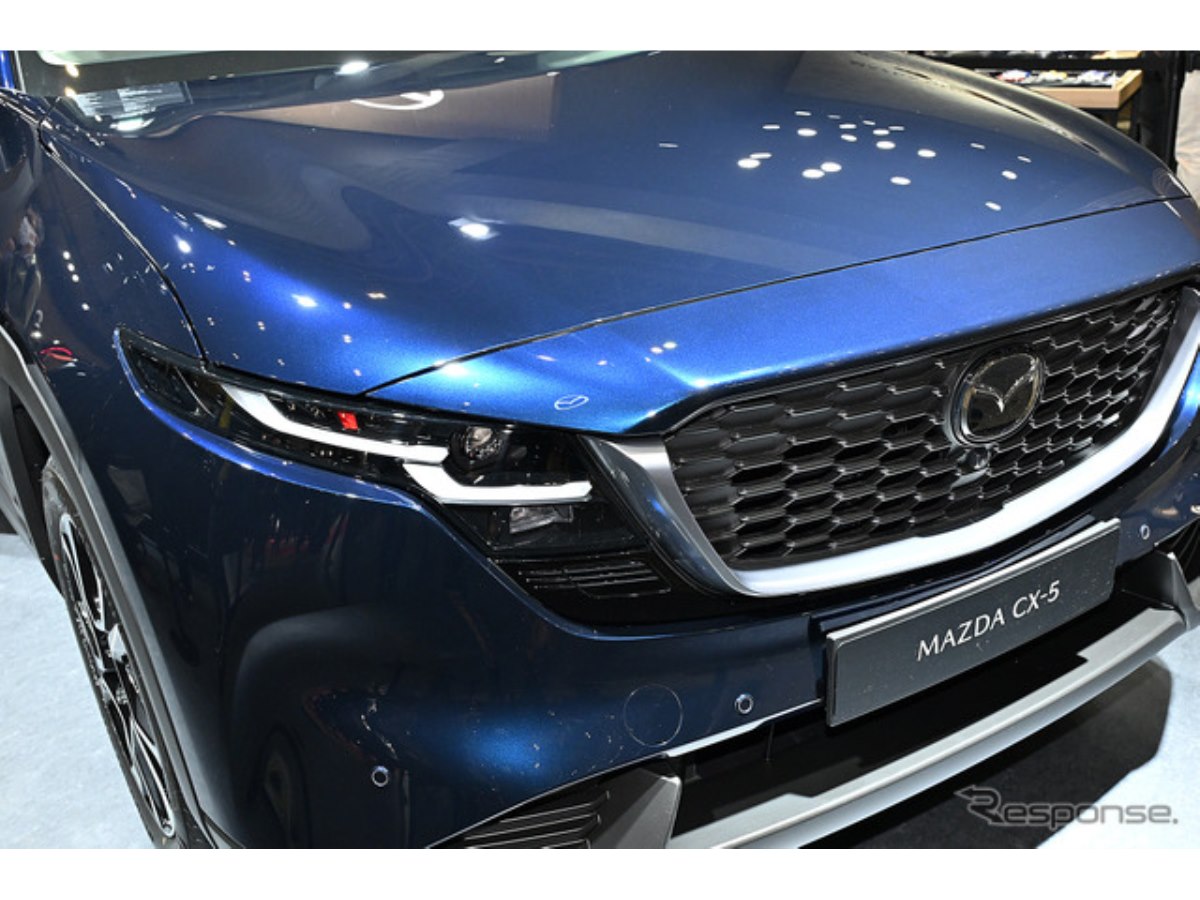 新開発カラー「ネイビーブルーマイカ」は何が違う？ 新型マツダ『CX-5