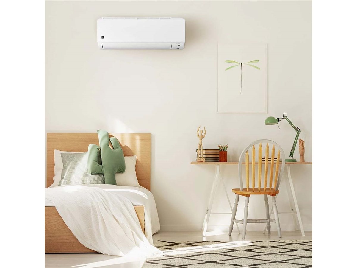 シャープ、奥行きコンパクトなプラズマクラスター7000搭載エアコン「DG