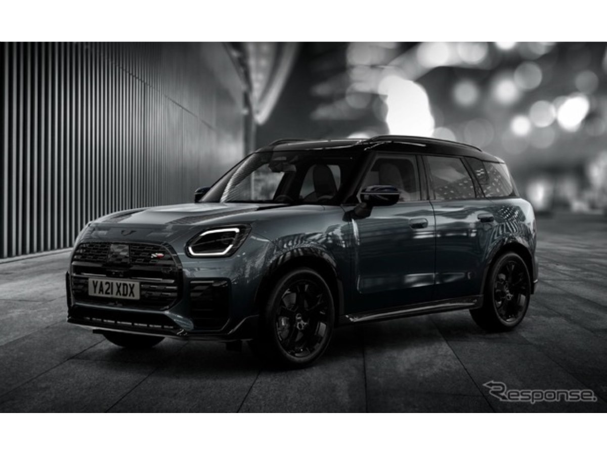 MINI『カントリーマン』新型、「シャドー・エディション」発売…JCW