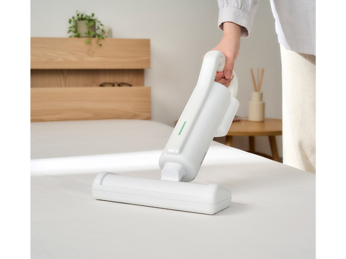 アイリスオーヤマ、紙パック式を採用した「充電式紙パックふとん