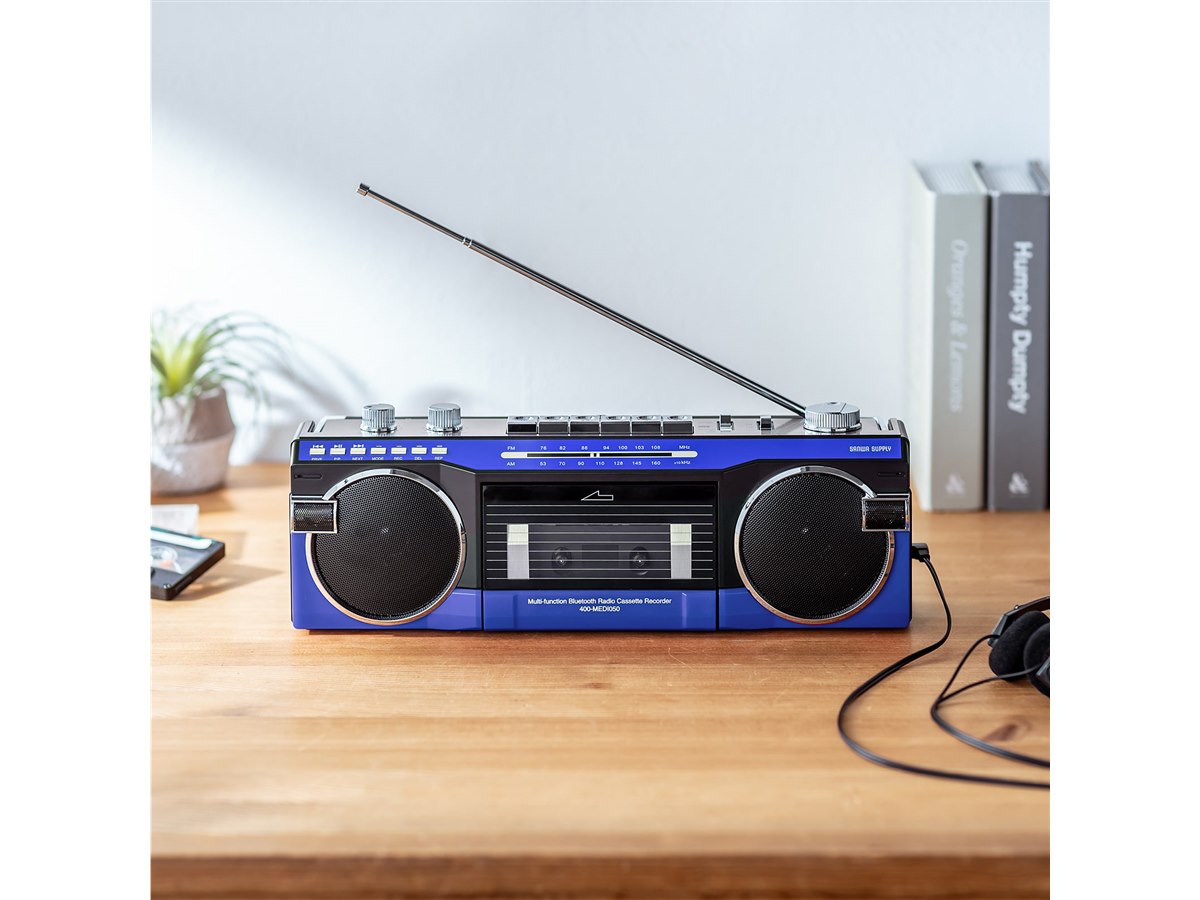 サンワサプライ、80年代レトロデザインのBluetooth搭載ラジカセに新色