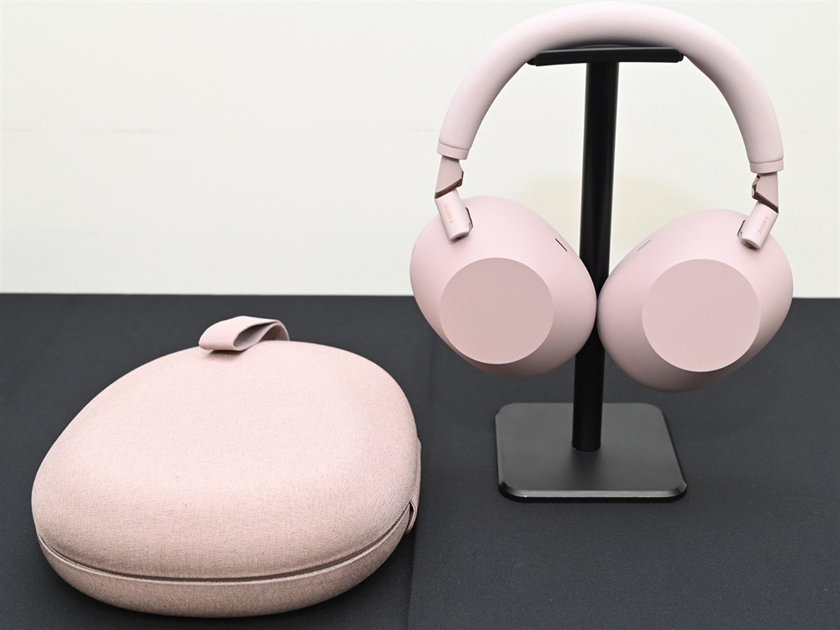 ソニー、ノイキャンヘッドホン「WH-1000XM6」に新色「サンドピンク」を