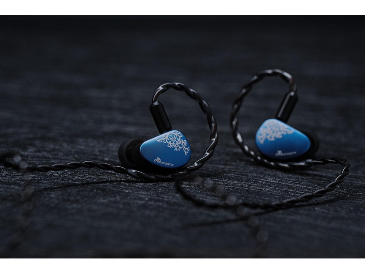 Kiwi Ears、10mmチタンコート振動板と独自技術KARS 2.0を導入した有線