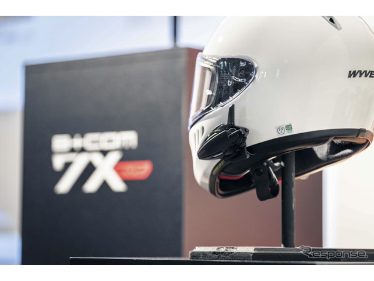 メッシュ通信xパイオニアの音響技術で進化！バイク用インカム、サイン 