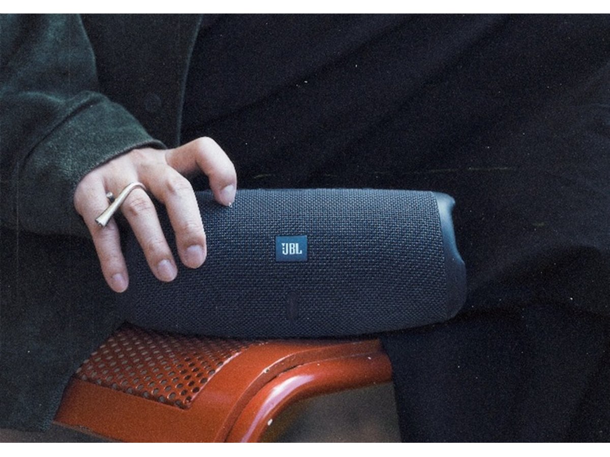 JBL、ポータブルBluetoothスピーカー「JBL Charge Essential 3 SE」を6