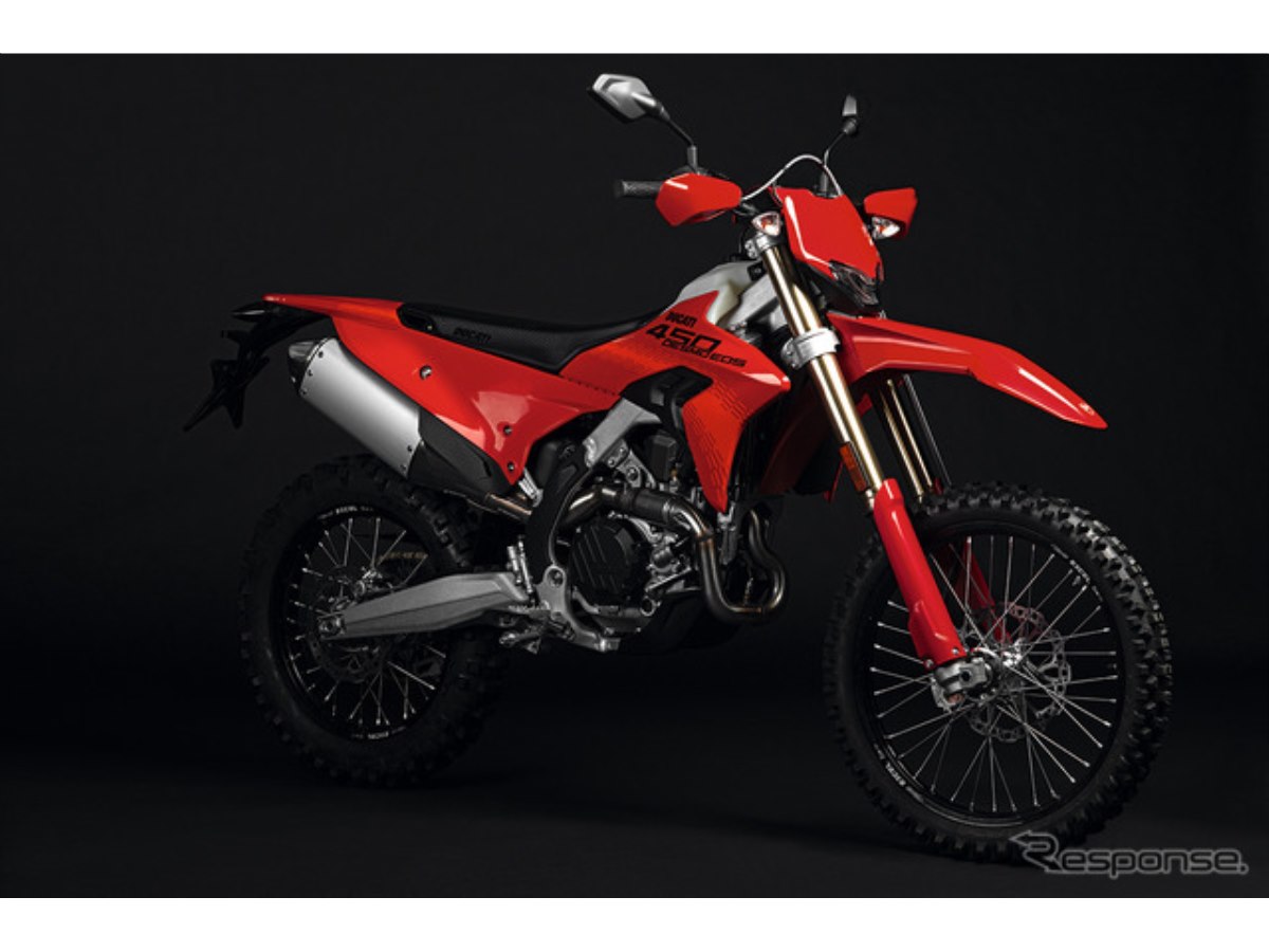 デスモドロミック搭載、ドゥカティ初のエンデューロモデル『デスモ 450