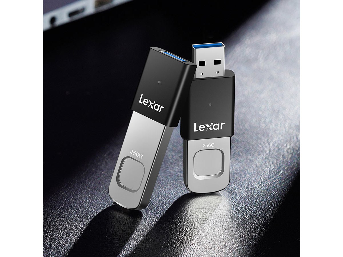 高速ssd Core i3 メモリ8GB 搭載 フルHD ブルーレイ 指紋認証 Lexar、指紋認証を搭載したUSBメモリー「JumpDrive Fingerprint F35